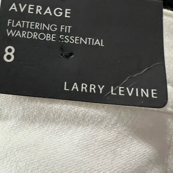 Larry Levine Flattering Fit White Denim Jeans Size 8 - Picture 6 of 8